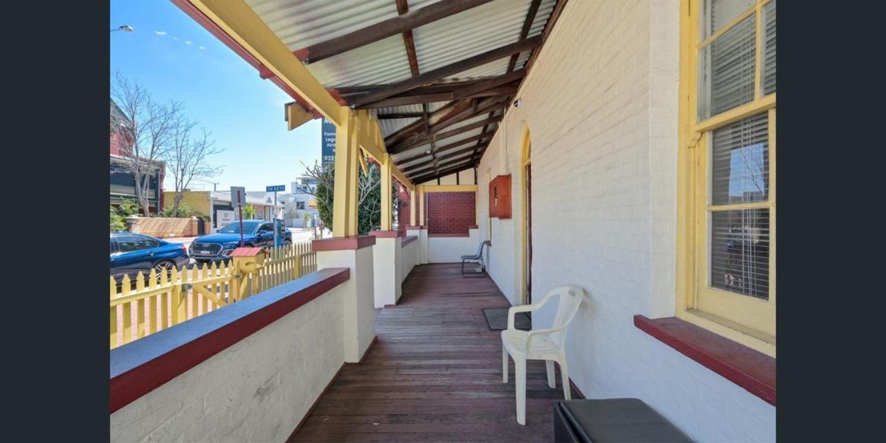 Emu Backpackers Perth - Note - Valid Passport Required For Check In Hostel Exterior photo